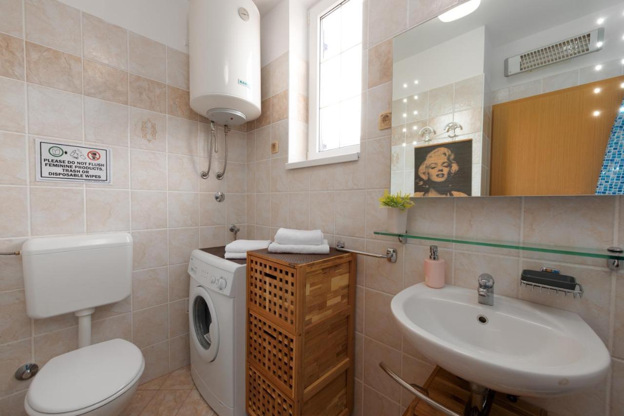 Cozy Apartment Bosnjak Near Opatija, With Sea View Terrace, Air Condition, Free Private Parking Ičići エクステリア 写真
