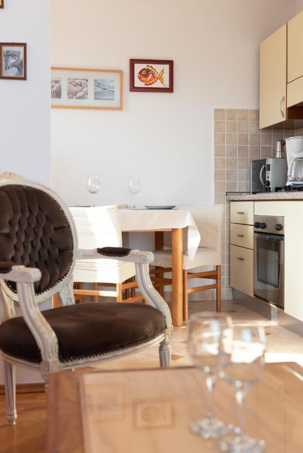 Cozy Apartment Bosnjak Near Opatija, With Sea View Terrace, Air Condition, Free Private Parking Ičići エクステリア 写真